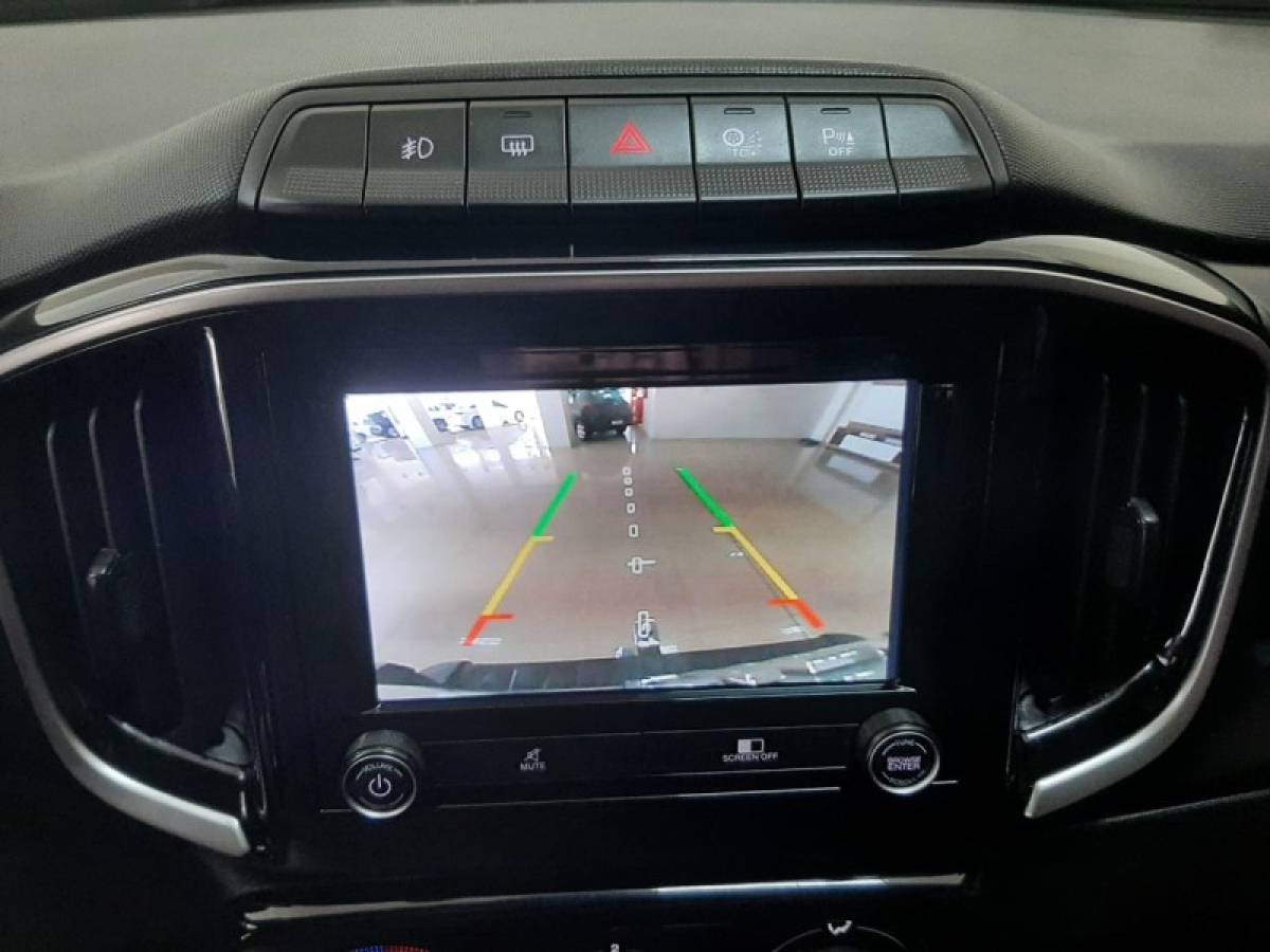 FIAT - STRADA - 2022/2022 - Prata - R$ 105.900,00