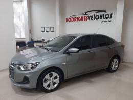 CHEVROLET - ONIX - 2023/2024 - Prata - R$ 92.900,00