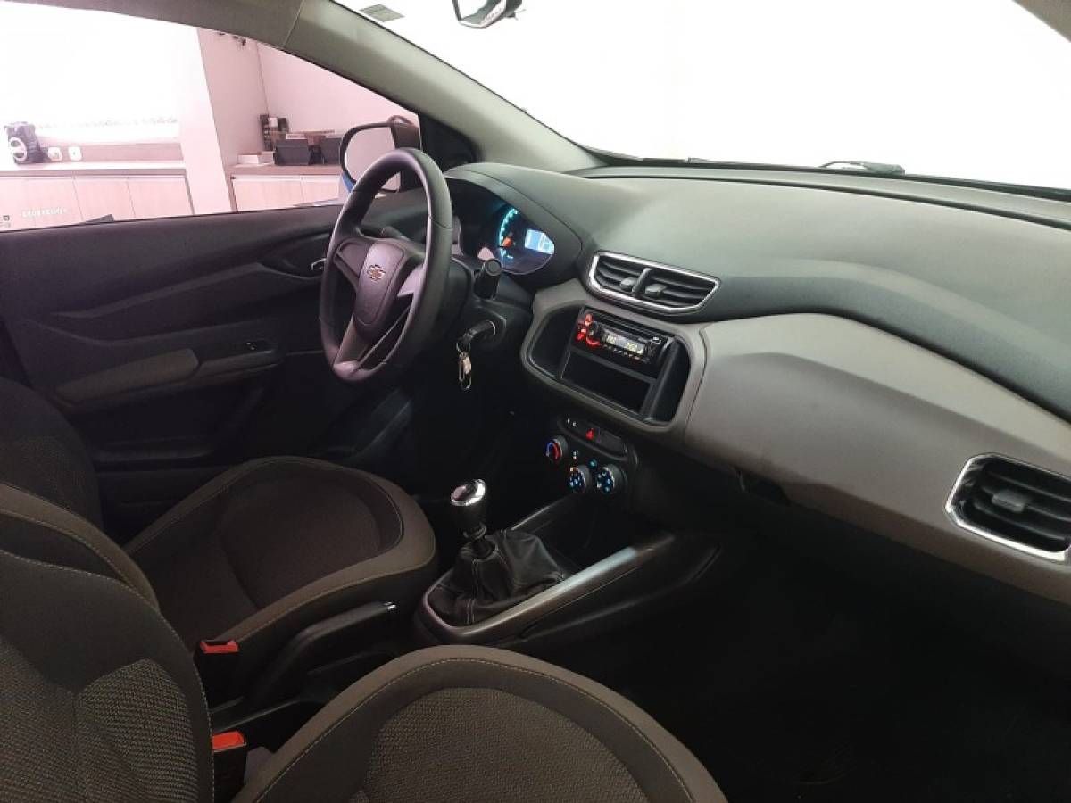 CHEVROLET - PRISMA - 2013/2013 - Cinza - R$ 44.900,00