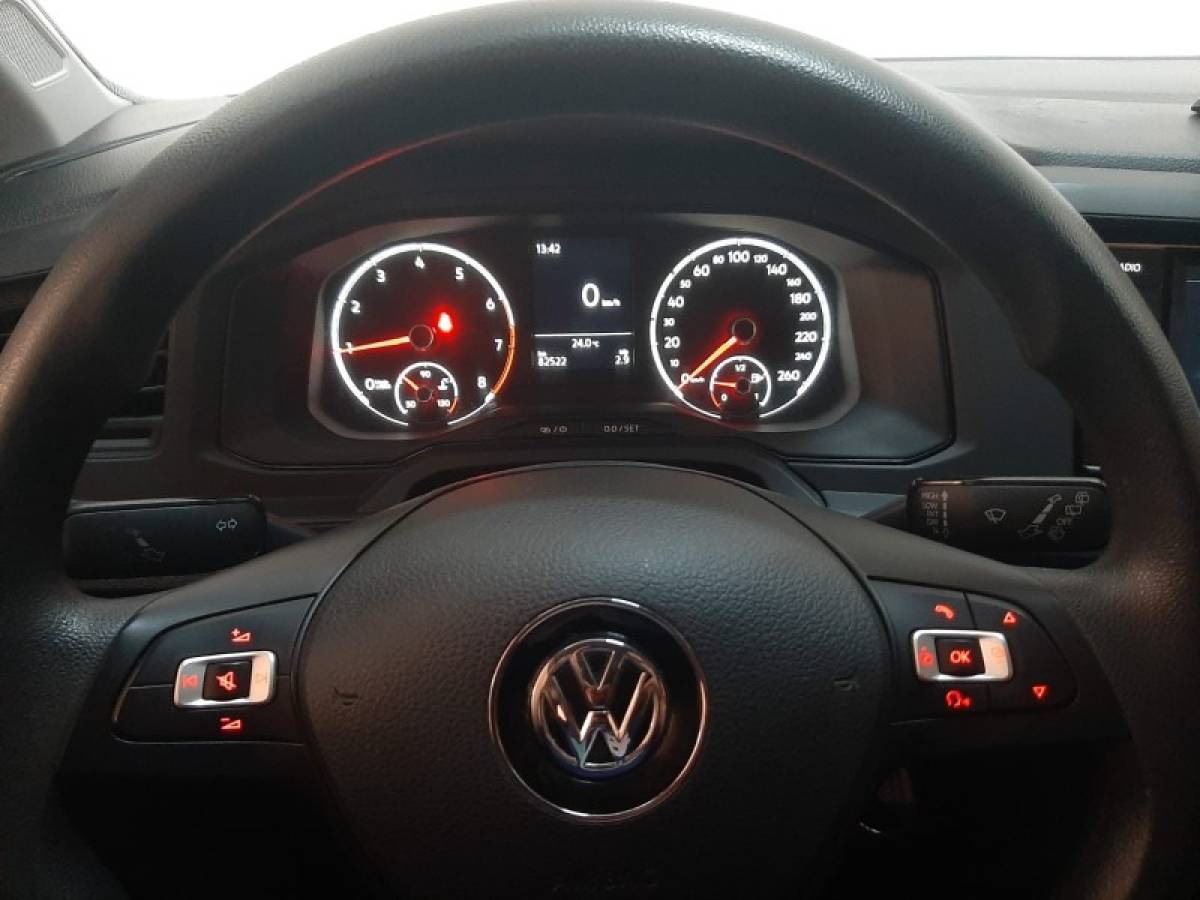 VOLKSWAGEN - POLO - 2019/2020 - Cinza - R$ 59.900,00