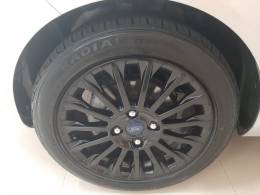 FORD - FIESTA - 2017/2017 - Prata - R$ 54.900,00