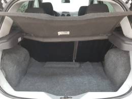 FORD - FIESTA - 2013/2014 - Prata - R$ 33.900,00