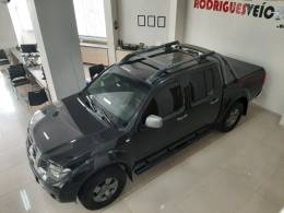 NISSAN - FRONTIER - 2012/2013 - Preta - R$ 104.900,00