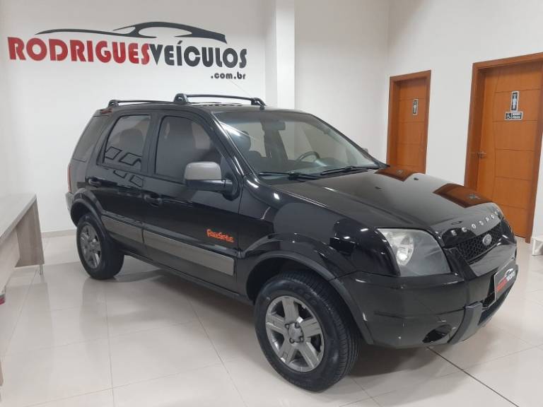 FORD - ECOSPORT - 2007/2007 - Preta - R$ 33.900,00