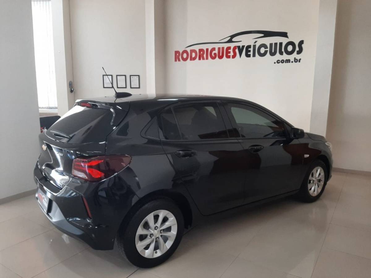 CHEVROLET - ONIX - 2020/2020 - Preta - R$ 72.900,00