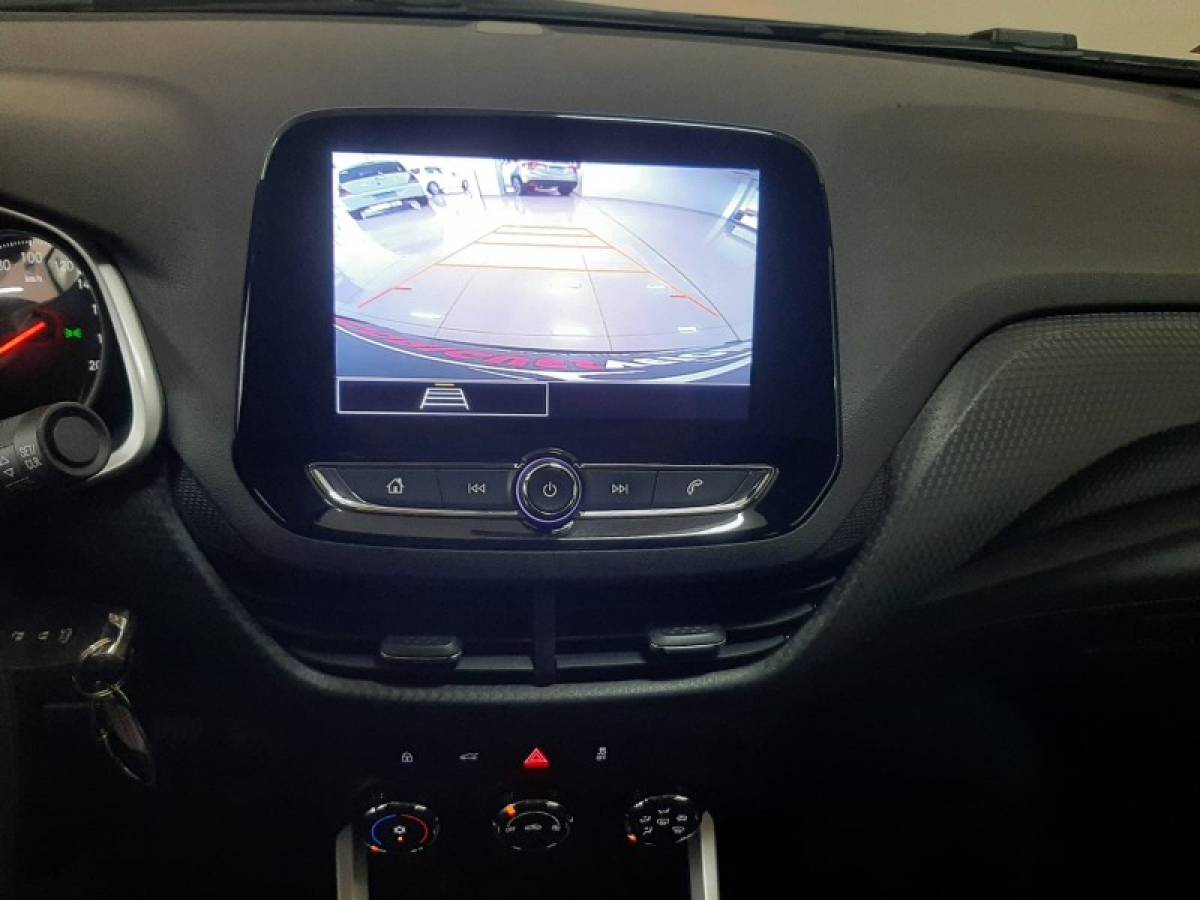 CHEVROLET - ONIX - 2023/2023 - Preta - R$ 75.900,00